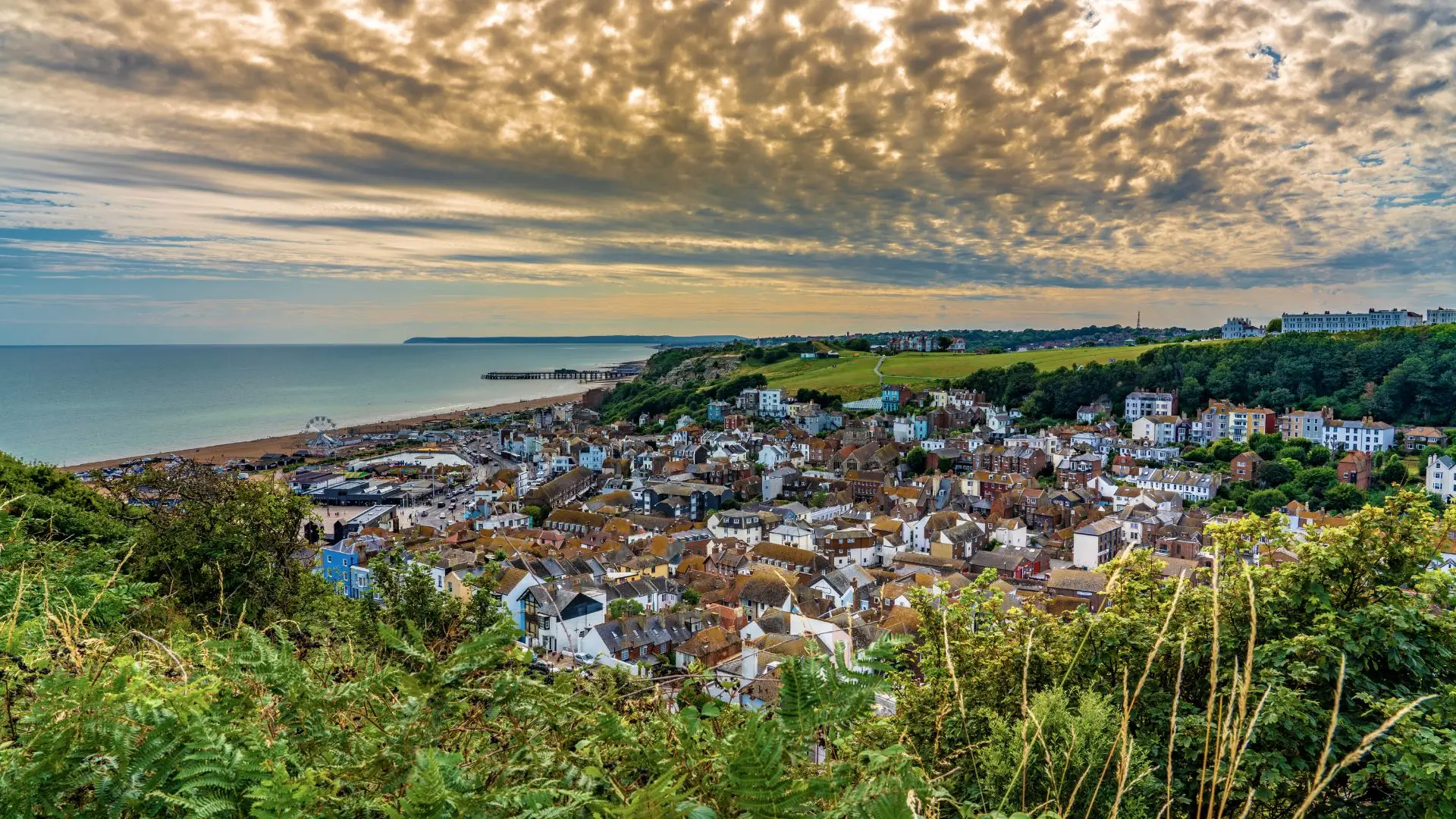 Why Hastings will become your favourite destination! 1 Why Hastings will become your favourite destination!