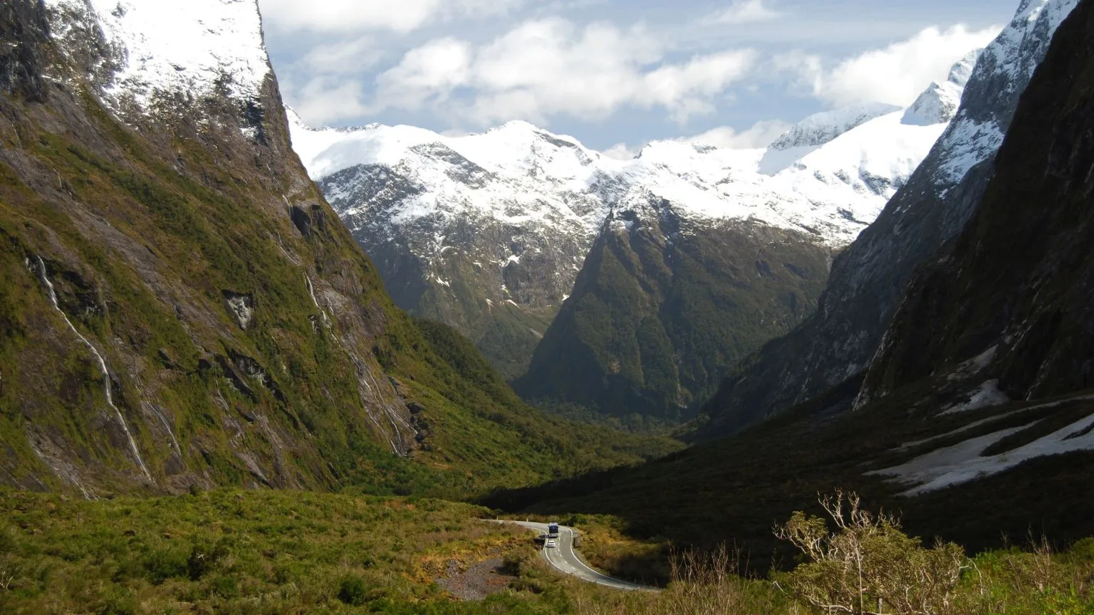 The Heart of Fiordland, Te Anau Waits for You 1 The Heart of Fiordland, Te Anau Waits for You