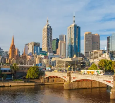 Guidelines 11 Melbourne Travelling to Australia